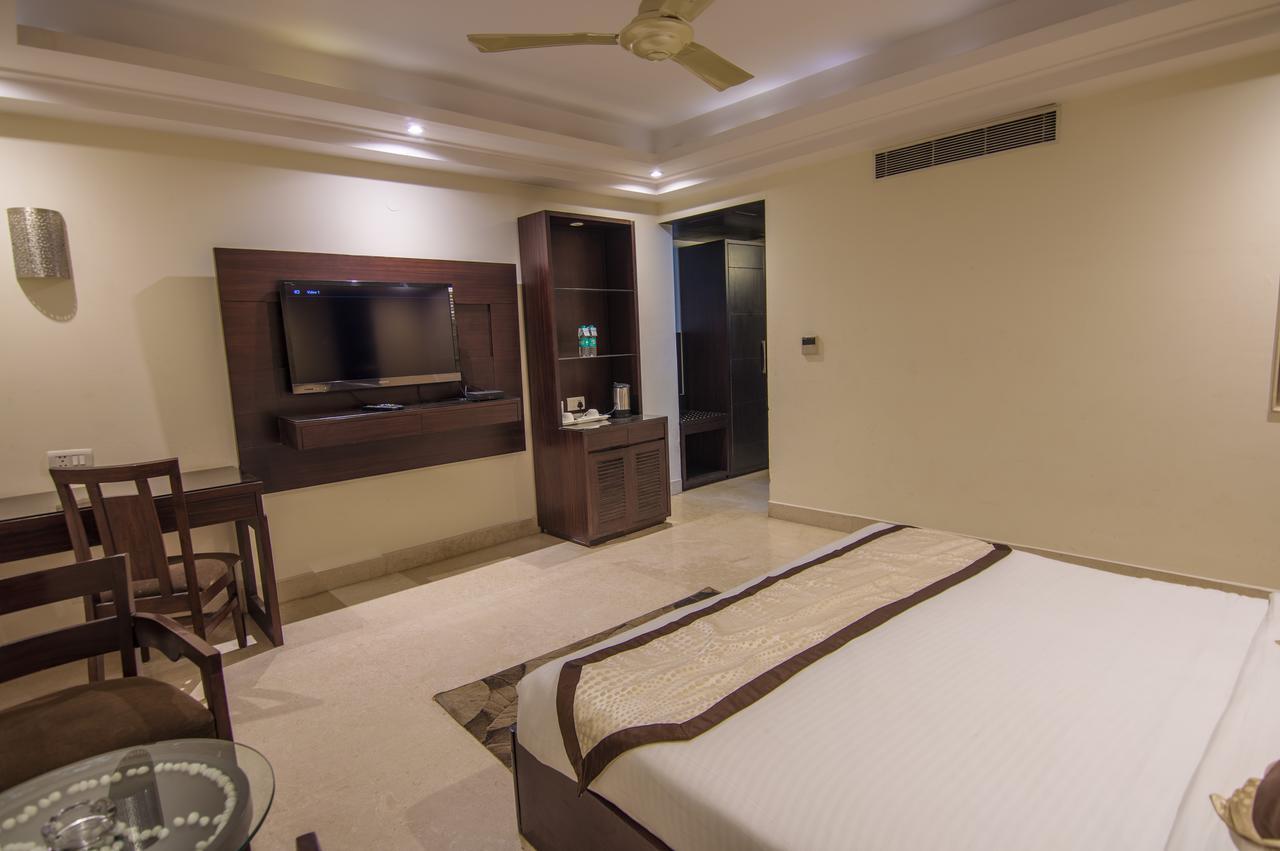 Grand Imperial Hotel New Delhi Ngoại thất bức ảnh