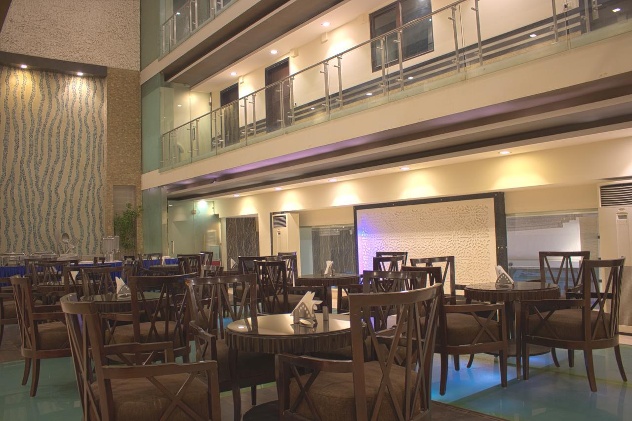 Grand Imperial Hotel New Delhi Ngoại thất bức ảnh