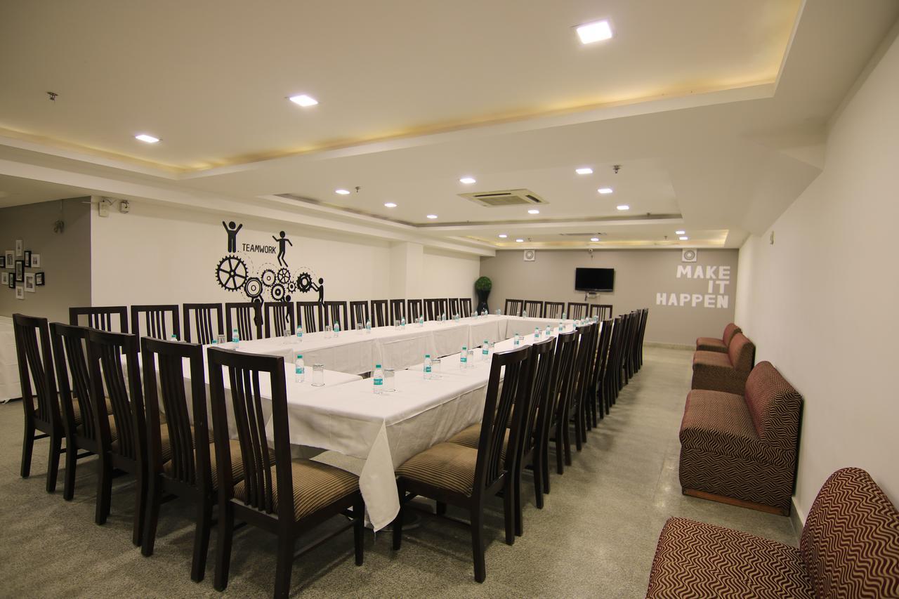 Grand Imperial Hotel New Delhi Ngoại thất bức ảnh