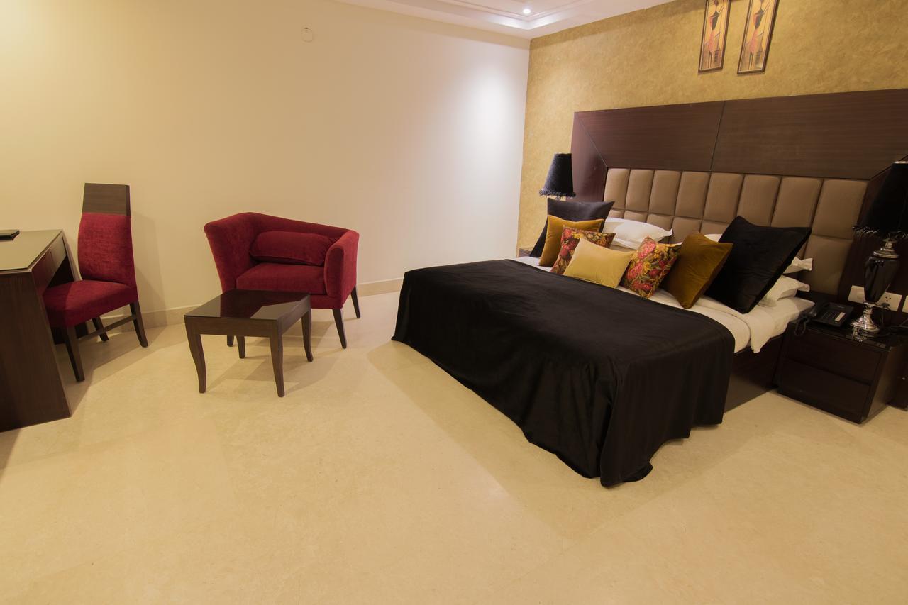 Grand Imperial Hotel New Delhi Ngoại thất bức ảnh