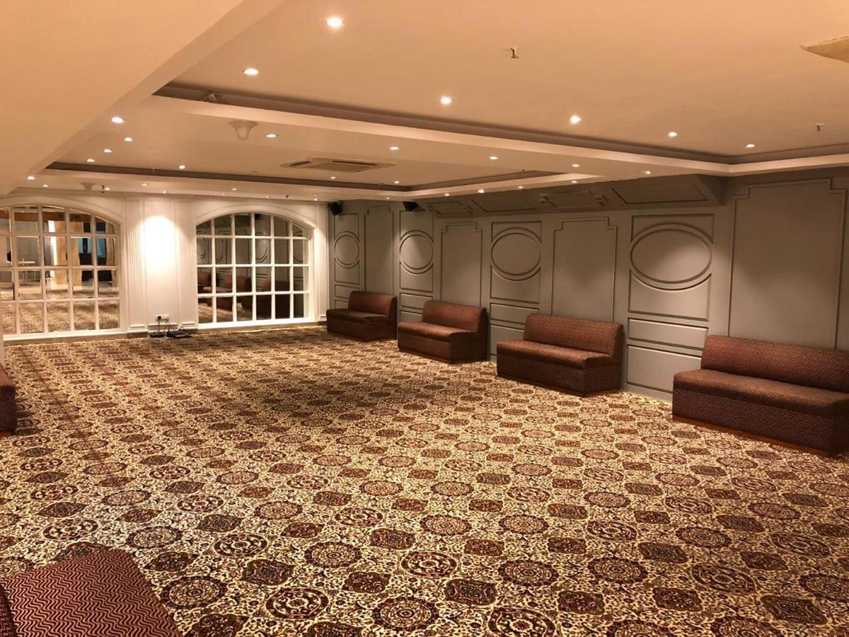 Grand Imperial Hotel New Delhi Ngoại thất bức ảnh